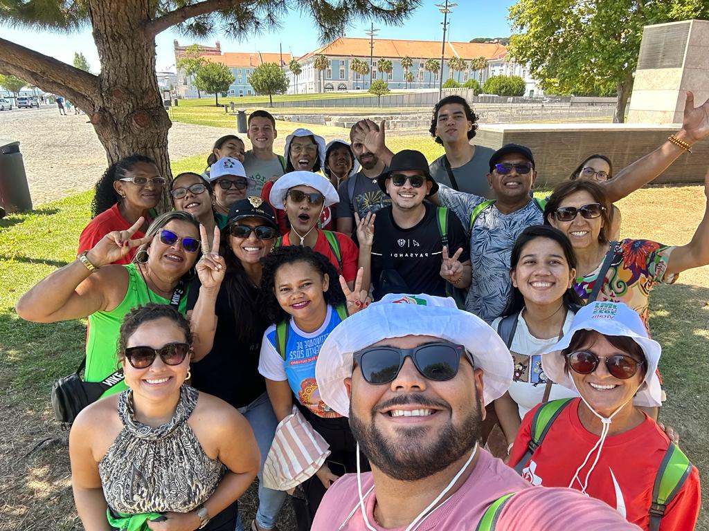 Jovens de Belém, do Pará, durante a JMJ Lisboa.
