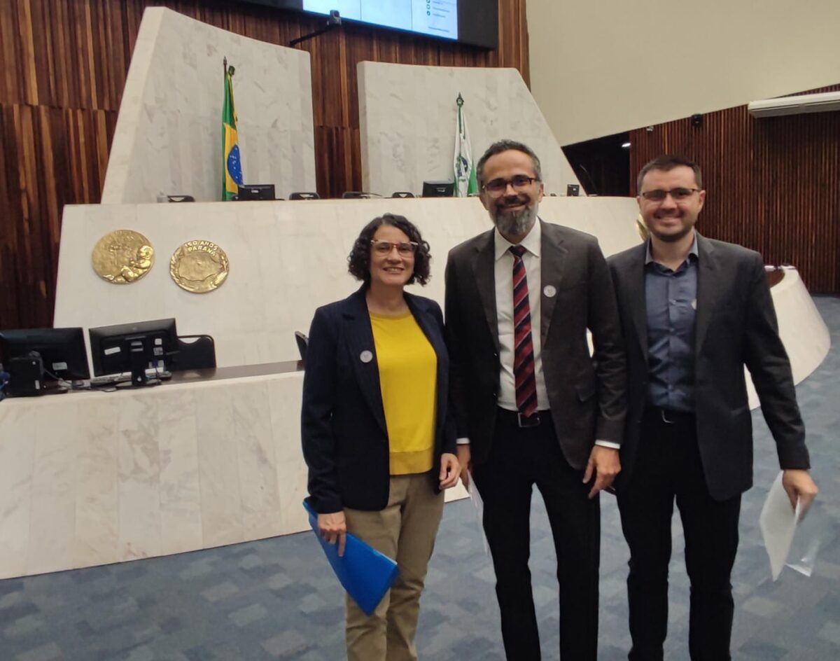 Da esquerda para direita: Ana Paula, Tiago Ferreira e Guilherme Baboni.