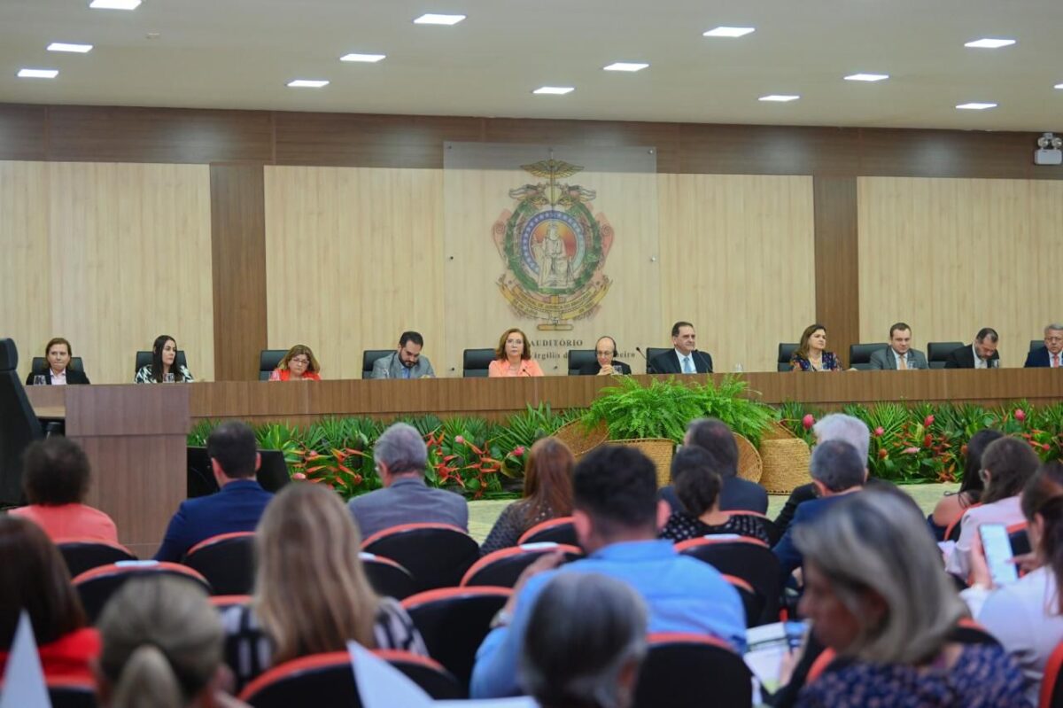 A Fraternidade e o Direito ao Desenvolvimento