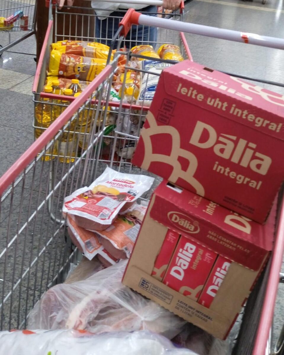 Suprimentos doados em Lajeado, Rio Grande do Sul.
